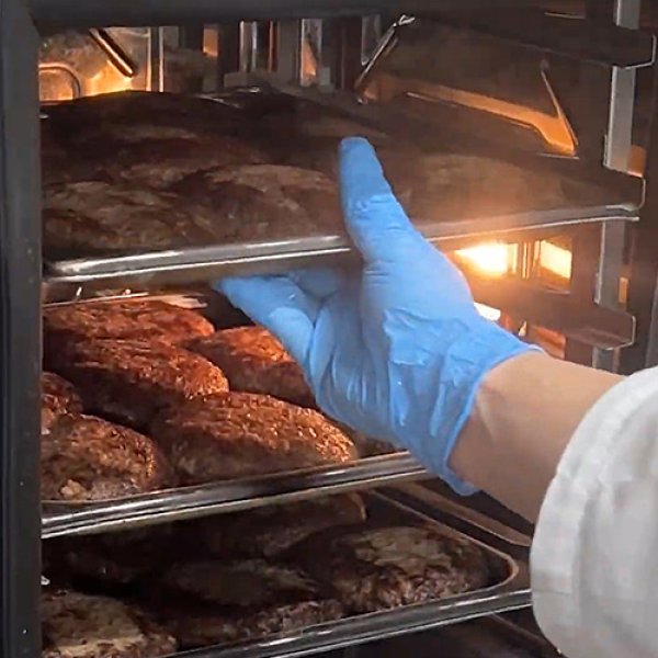 画像9: 【ギフト】おおいた和牛ハンバーグ＆煮込みハンバーグセット (9)