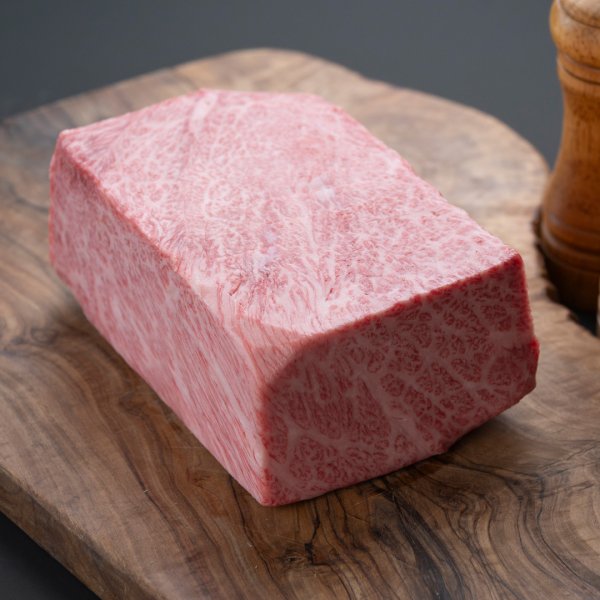 画像2: 【ギフト】豪快・丸々一本シリーズ おおいた和牛ざぶとんブロック 1kgセット (2)