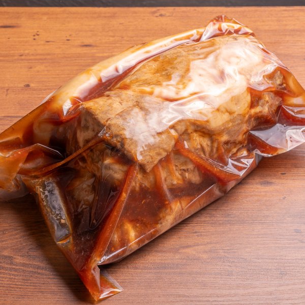 画像1: 【不定貫】豚肩ロースチャーシュー 1本 / 約2kg (1)